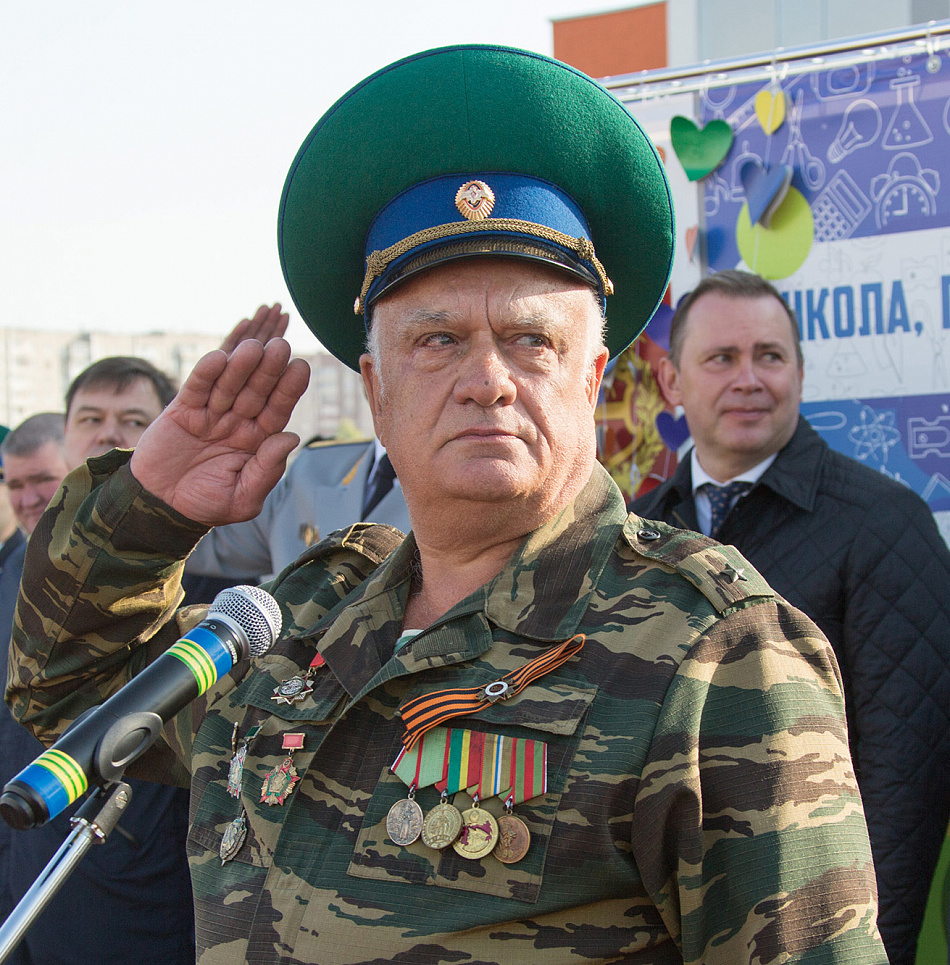 Призвали в армию 22 июня. Николай ГЕШЕЛЬ