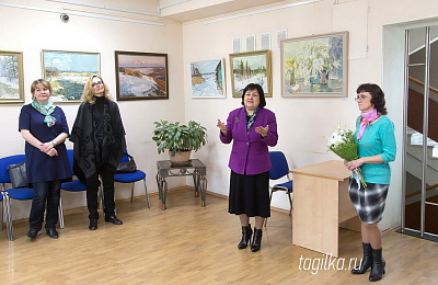 «Экспрессия цвета» в Нижнем Тагиле