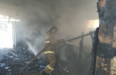 9 мая в частном секторе Нижнего Тагила сгорели два дома