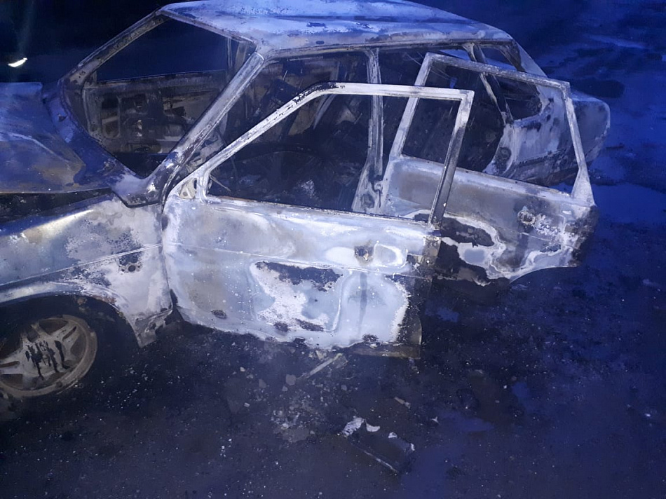 В Нижнем Тагиле неизвестные подожгли автомобиль  