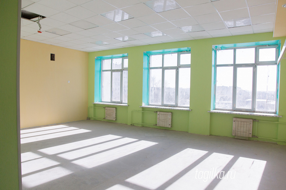 Капитальный ремонт в школе №23 Нижнего Тагила продолжается