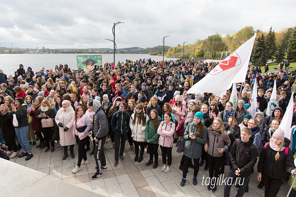 В Госдуме предложили зафиксировать возраст молодежи до 35 лет