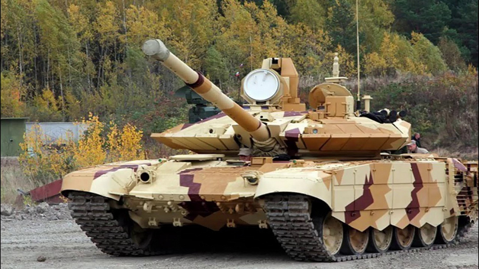 На вооружение в российскую армию начали поступать модернизированные танки Т-90М производства УВЗ