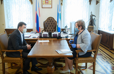 Уполномоченный по правам человека в Свердловской области Татьяна Мерзлякова: «Нельзя отодвигать голосование далее, чем за летний период»