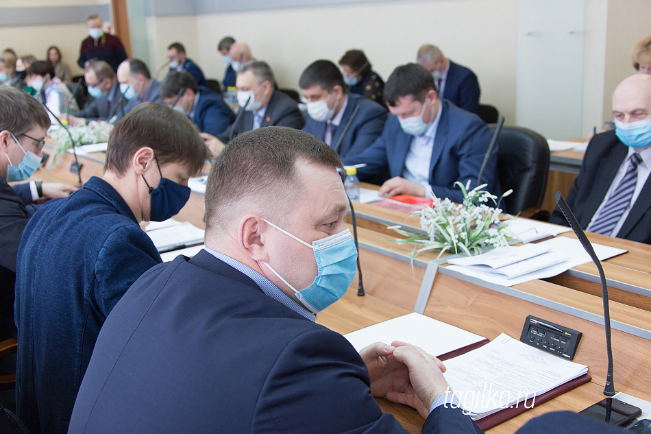 Депутаты одобрили внесение изменений в бюджет Нижнего Тагила
