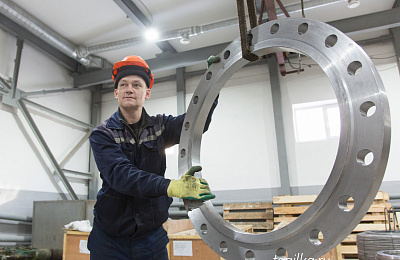 20 марта - День работников бытового обслуживания населения и жилищно-коммунальной сферы. Универсальный боец коммунального фронта