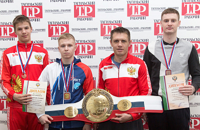 Спортсмены Нижнего Тагила завоевали три медали на чемпионате и первенстве России по кикбоксингу